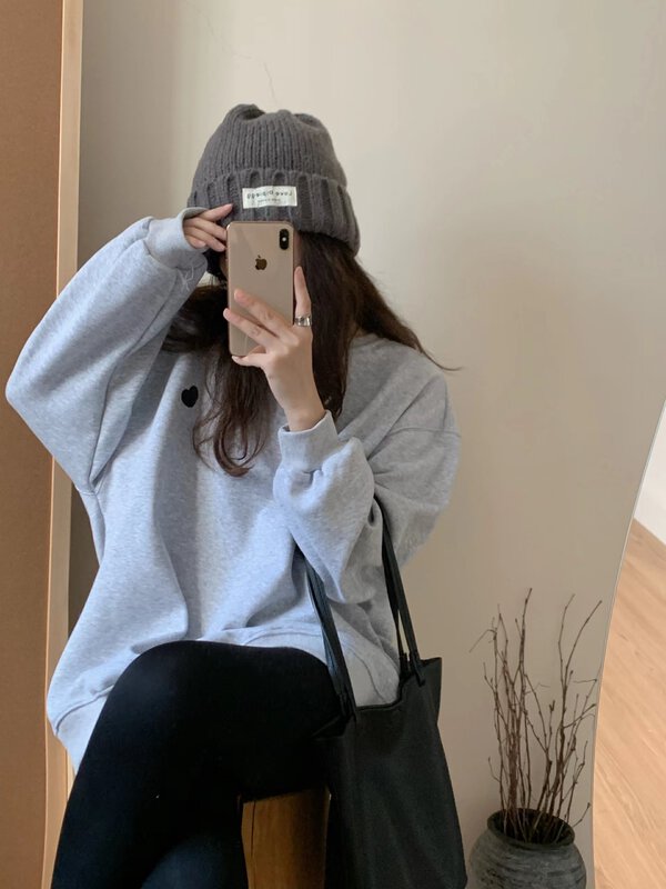 [Yi Xun] Korean version of loose and casual all-match lazy wind round neck sweater 0495# HYY