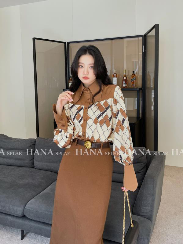 [HANNA Hanna] Lapel Stitching Diamond Plaid Shirt Long-sleeved Feminine Commuting Shirt Shirt H10593