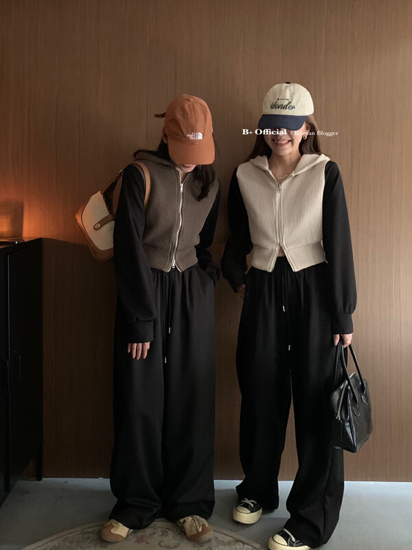 [B Plus] Simple Casual Stitching Hooded Suit 22-8338-2