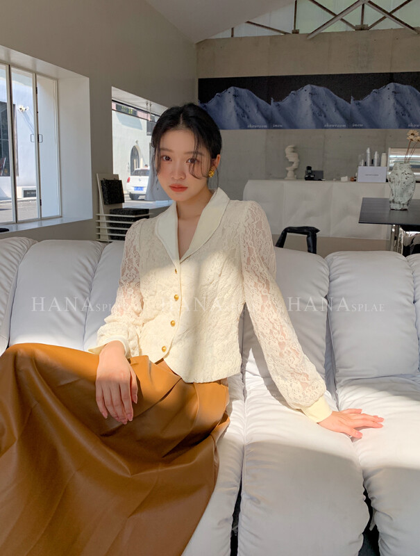 [HANNA Hanna] elegant and simple knitted cardigan women's V-neck long-sleeved sweater jacket shirt H10600