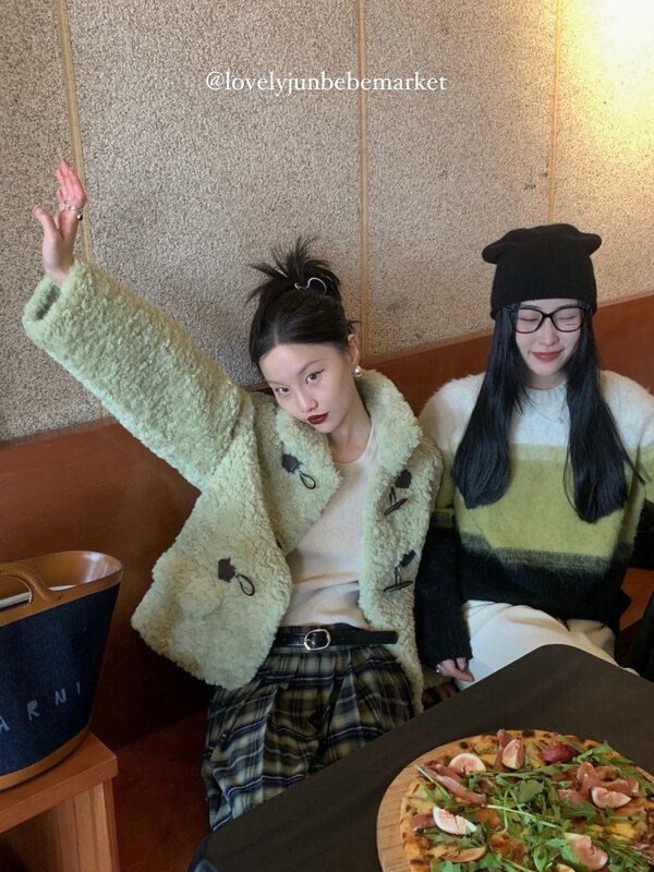 【DT CLASSIC】Stand collar horn button plush fur short coat D5219# JHY