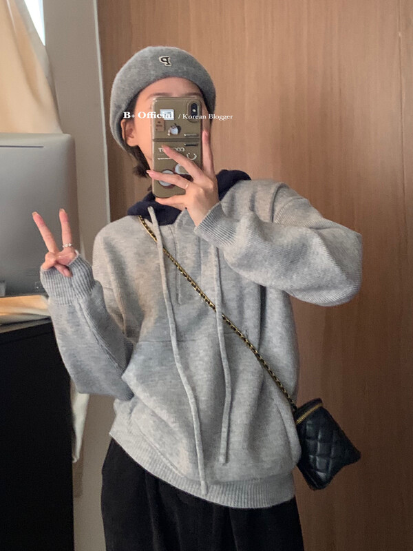 [B Plus] The same warm winter contrast color hooded thickened lazy sweater of the Korean generation 22-8439-2