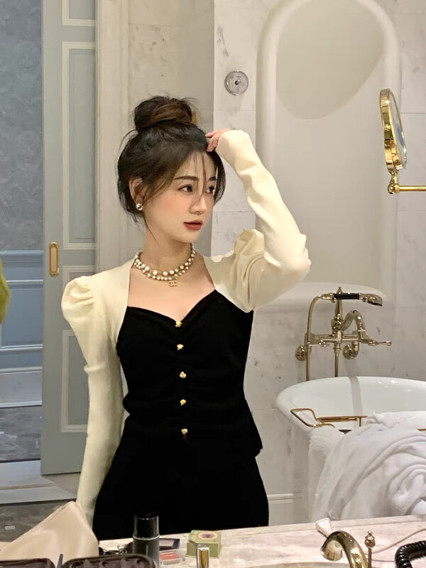 [Y.JIA] Temperament stitching Xiaoxiang sweater 933