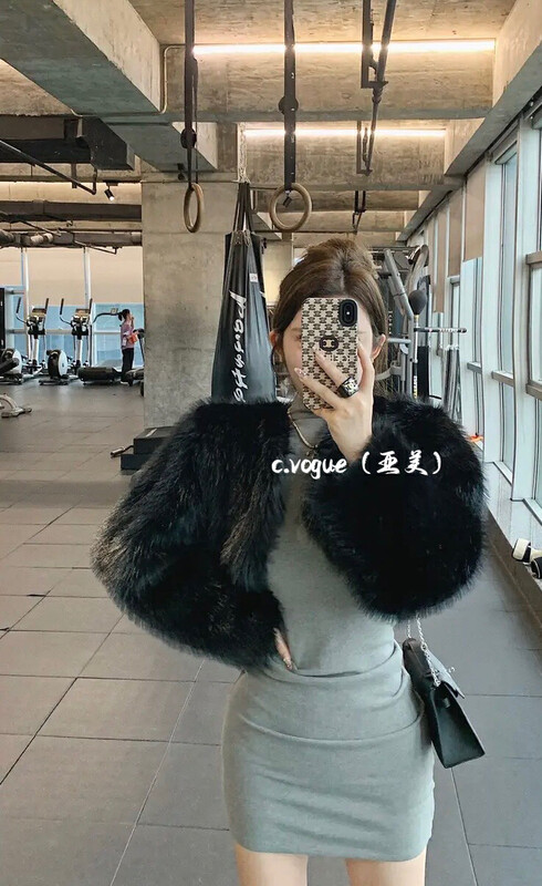 【C.VOGUE】 韓國高級感名媛環保毛短款短外套(不配胸針)  3551#  PCZ