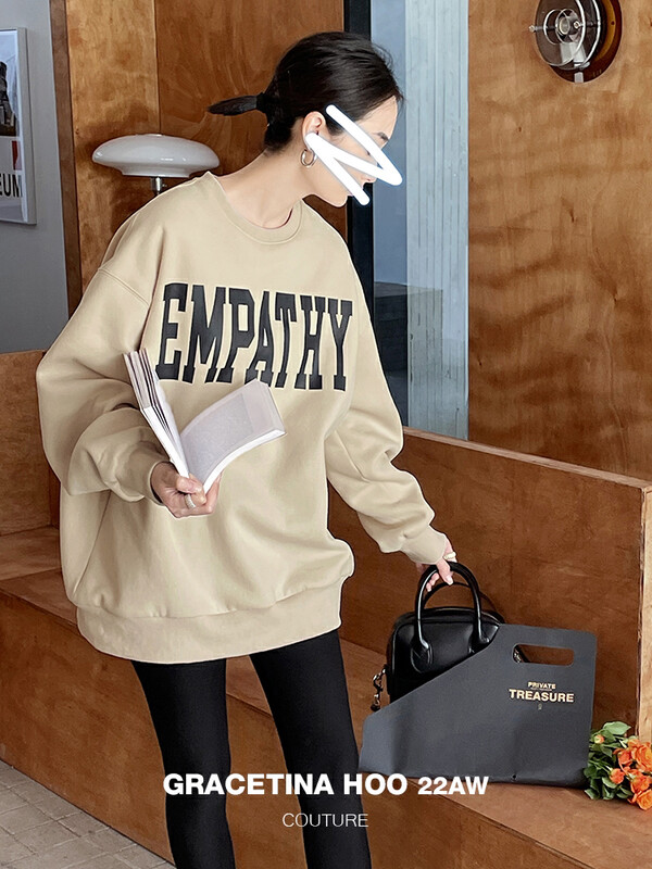 【GRACETINA HOO】Design letter print long-sleeved sweater for autumn and winter plus velvet to keep warm and skin-friendly WY5054