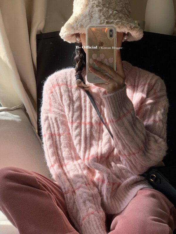[B Plus] The same style of the Korean generation warm winter lazy loose fresh thick sweater 22-8523-2