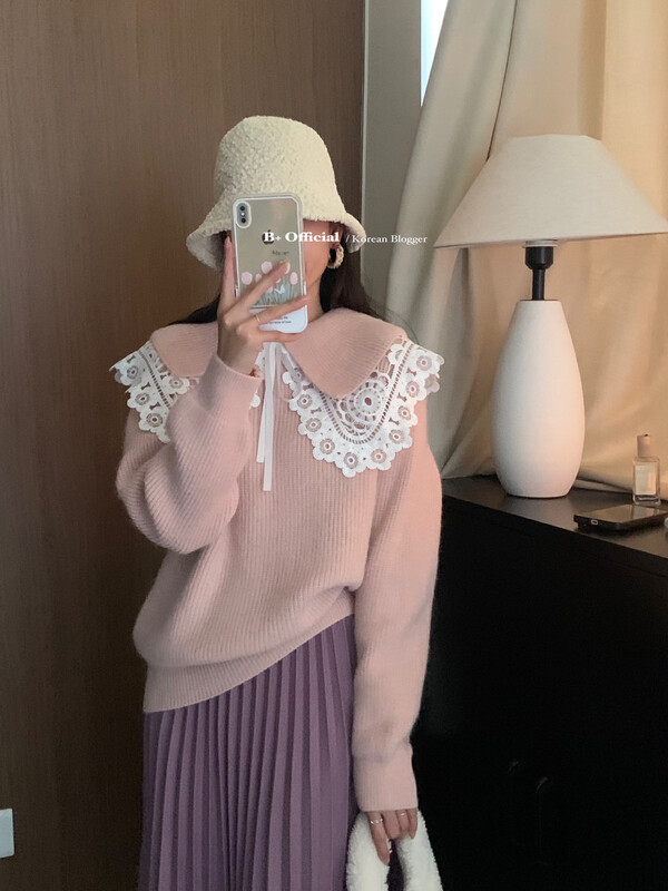 【B plus】Korean doll collar age reduction cute thick sweater (with embroidered shawl) 22-8376-2