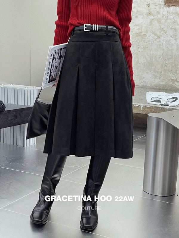 [GRACETINA HOO] niche high-waisted umbrella-shaped pleated skirt autumn and winter thickened suede BQ2262