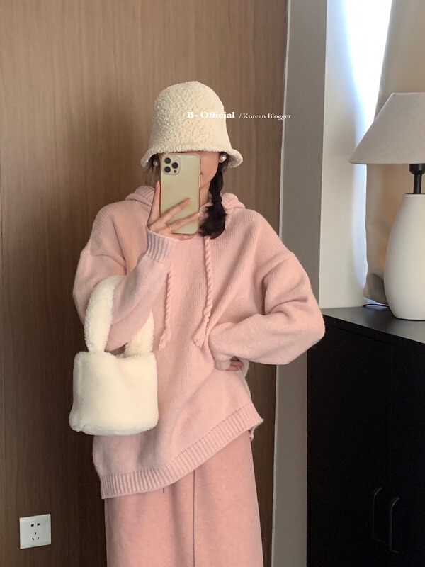 【B Plus】Korean Cream Soft Waxy Hooded Thick Sweater 22-8368-2