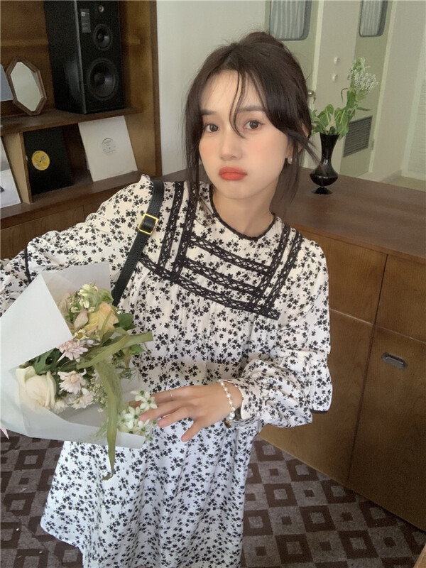 [Timely Rain] Korean style ins retro sweet design lace splicing floral thin dress M029# WPL