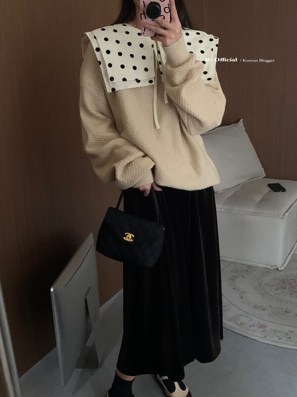 【B plus】Korean version simple fresh lazy cute big sweater (with small polka dot shawl) 22-8438-2