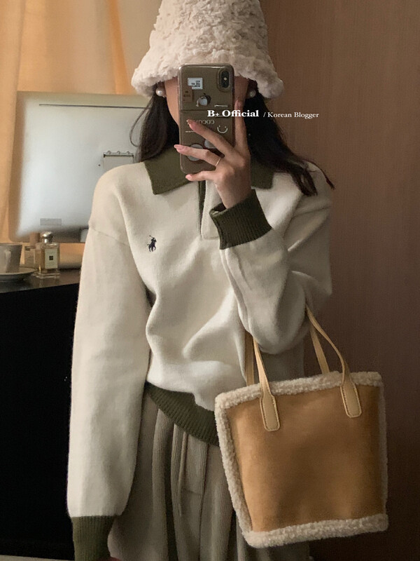[B Plus] The same warm winter fresh polo collar thickened color contrast sweater of the Korean generation 22-8407-2