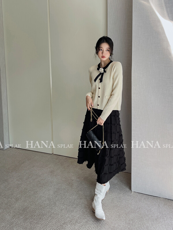 [HANNA Hanna] Hepburn style jacquard skirt simple high waist knee A word skirt H3519