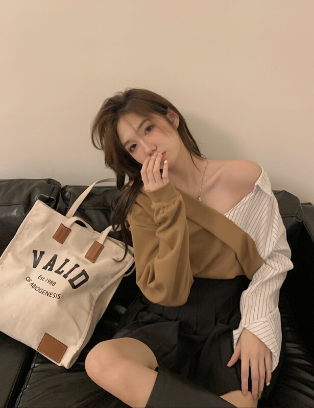 Original price 94.99! [Timely Rain] Korean style ins sweet and spicy style long-sleeved striped shirt splicing sweater N2097# WPL