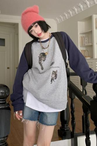 Real shot Simple and creative cute cat print loose round neck plus velvet round neck pullover sweater women