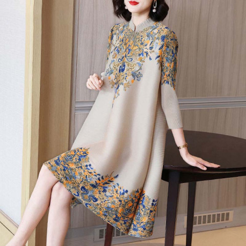 Western style mother loose large size stand collar improved cheongsam  spring new retro elegant mid-length dress