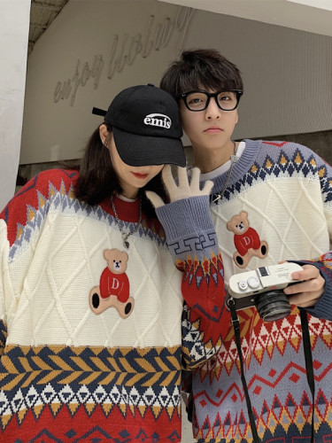 Winter Super Hot Thickened Knitwear Men and Women Couples Sweater  Autumn and Winter Christmas Design Sense of Niche Tops