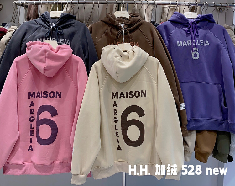 【HH &MISS LAI】Casual loose hooded letter print sweater 528# L