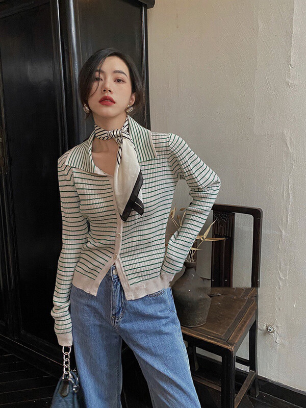 New in autumn! [WGWE] Contrasting color fashion retro western style sweater 2551# FHX