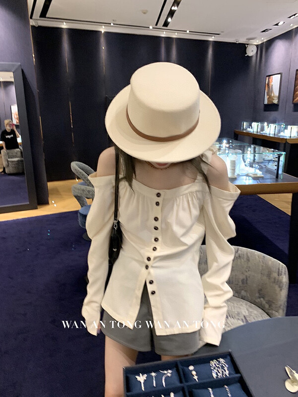 New autumn style! 【WGWE】Fashionable off-the-shoulder strapless shirt 2638# FHX
