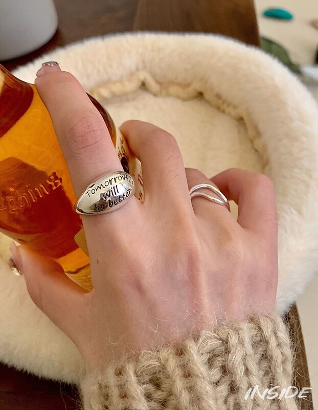 【INSIDE】Korean version of exquisite and simple letter lines niche design ring (with box randomly distributed) J3716# ZXL