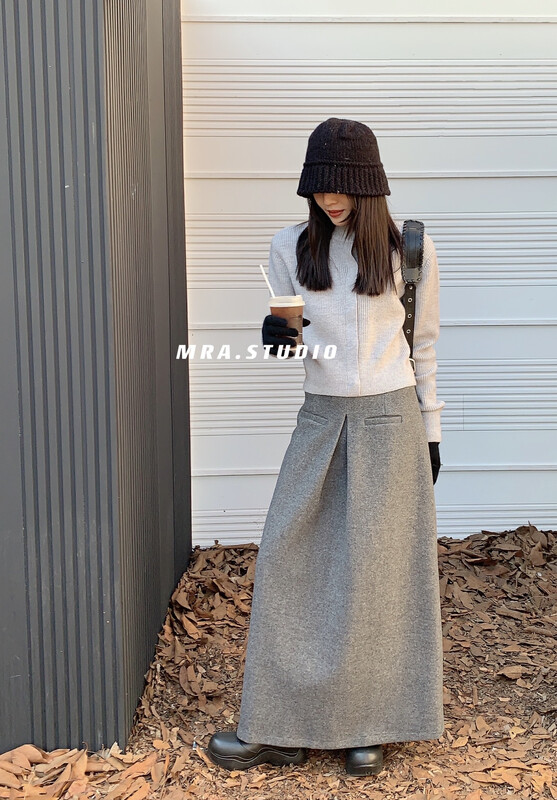 【MRA】Simple and thick woolen warm mid-length skirt T5111
