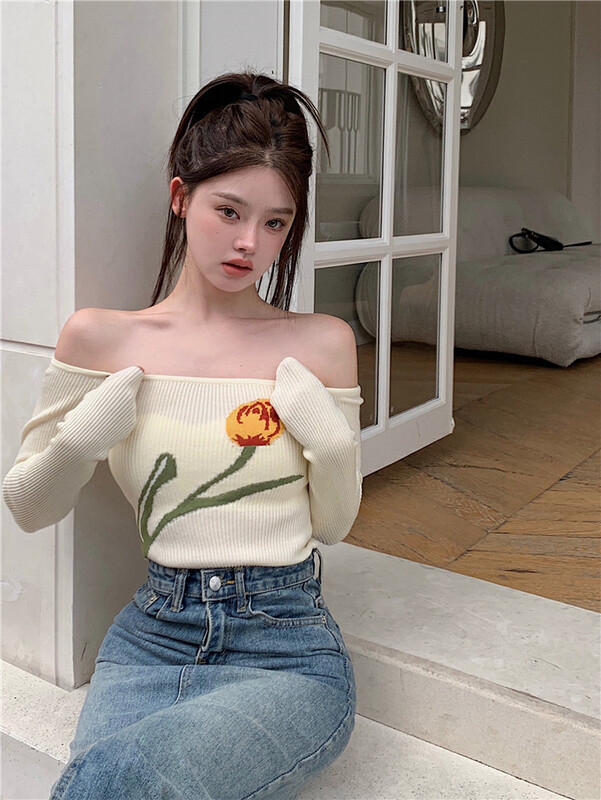 【WGWE】Slim fit short long-sleeved T-shirt with one-shoulder hot girl jacquard design 2905# FHX