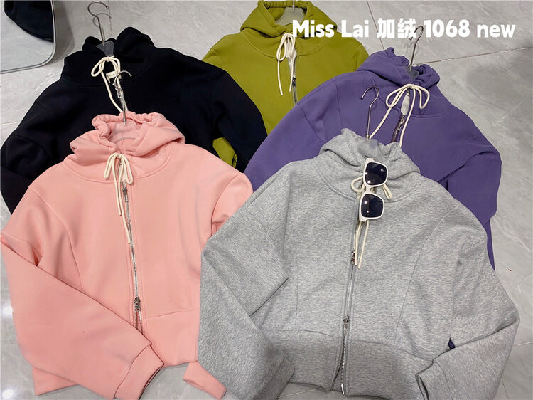 【HH &MISS LAI】Korean style hooded plus fleece zipper short sweater 1068# L