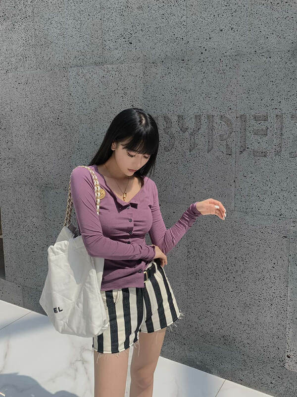 New in early autumn! 【WGWE】Basic style all-match thin single-breasted long-sleeved T-shirt 2379# FHX