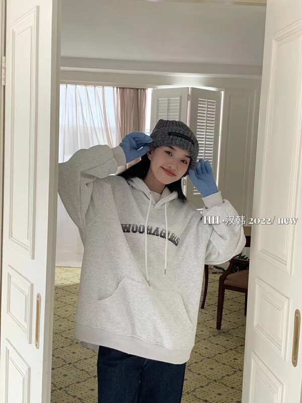 【HH &MISS LAI】Hooded letter plus velvet comfortable all-match sweater 510# L