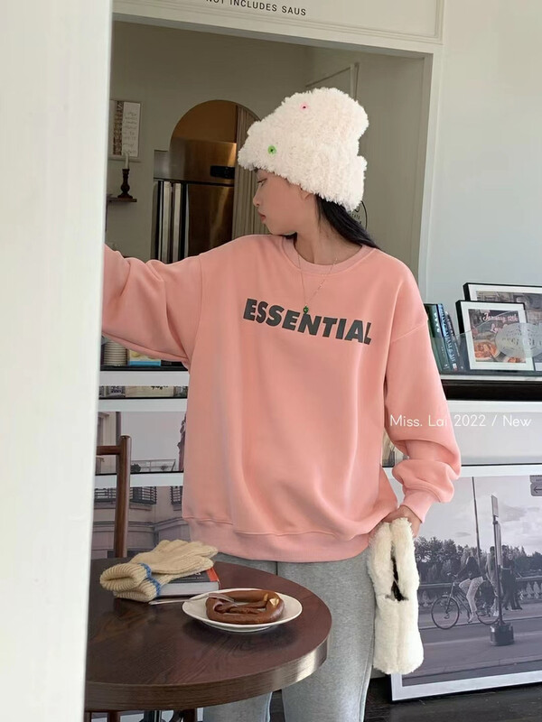 【HH &MISS LAI】Comfortable pullover sweater with round neck letters and fleece 3122# L
