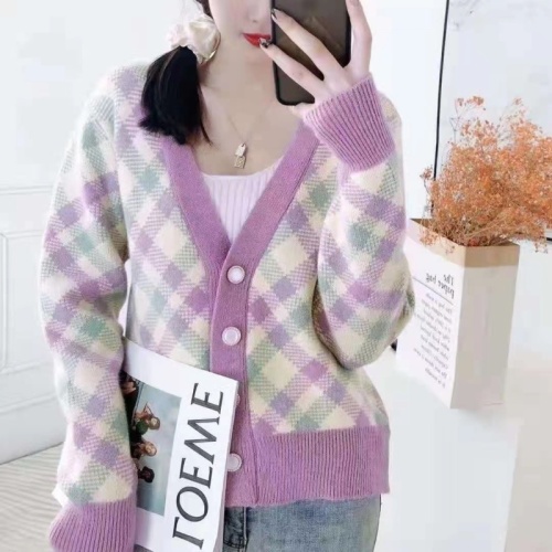 Korean version of color-blocking rhombic knitted sweater 2022 autumn and winter new small fresh V-neck sweater cardigan coat cashmere