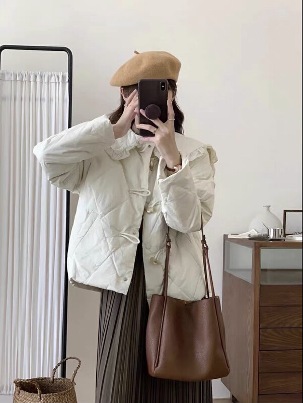 【I-D】Korean style fashion lace horn button warm down jacket (90% white duck down) 9048# L