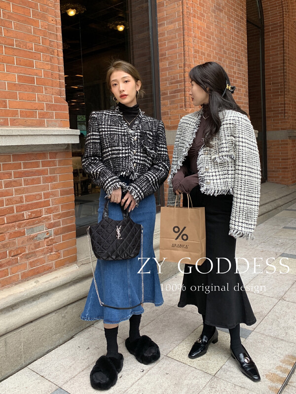 The original price is 98.99! 【ZY】Korean style little woman keeps warm, thickens, self-heating, plus velvet, slim and slim denim skirt (not in stock) J925-1