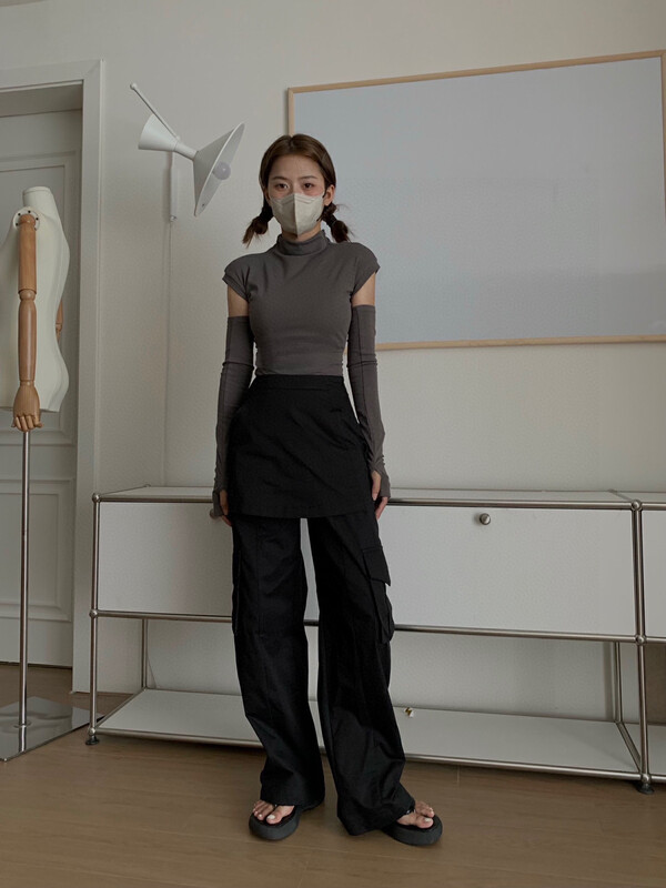 Original price 85.72! New in autumn! [WGWE] Fake two pieces of loose and thin high waist wide leg overalls casual pants 2507# FHX