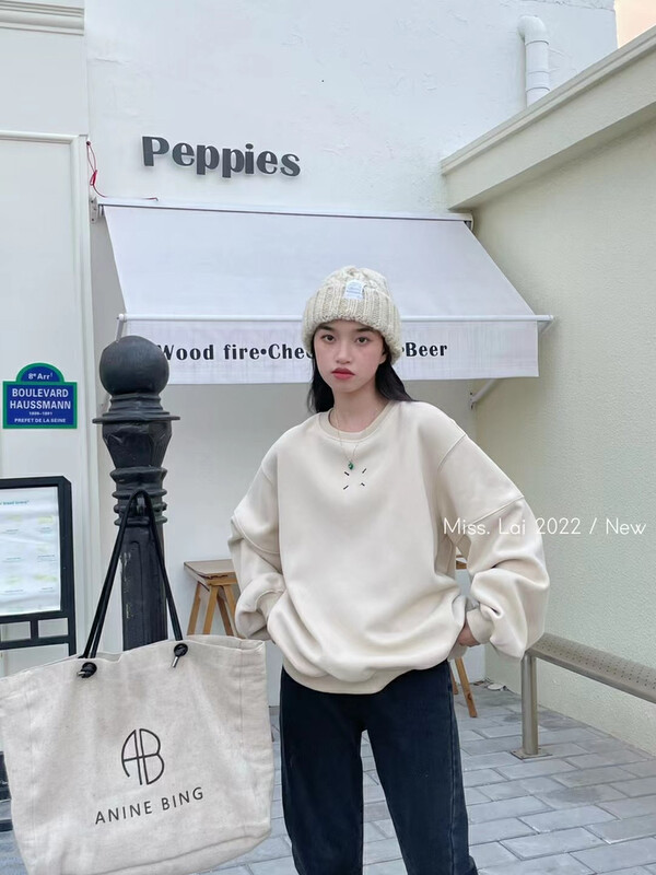 【HH &MISS LAI】Comfortable pullover sweater with round neck and fleece 1056# L