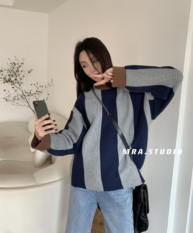 【MRA】Winter Korean style stitching striped thin sweater SP101