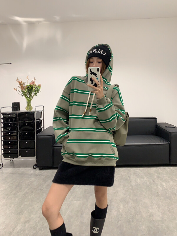 Original price 178.99! 【VANESSA】Korean plus velvet striped hooded sweater 8355# OZQ