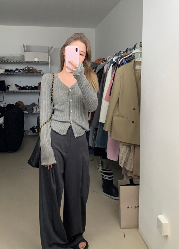 New autumn style!【WGWE】Simple solid color all-match knitted cardigan 2602# FHX