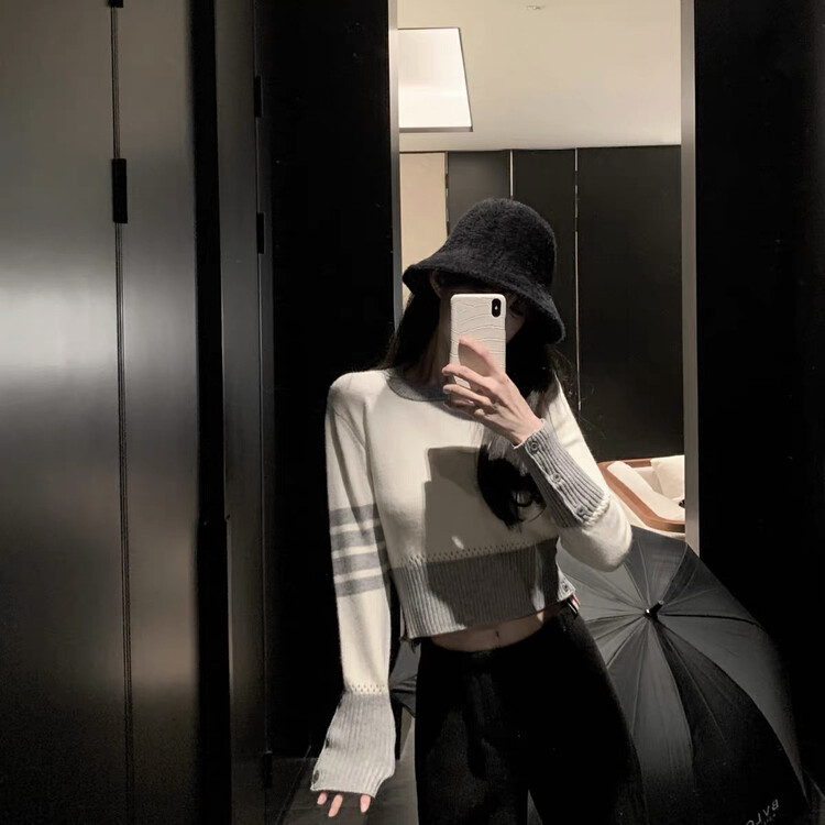 【BY】Color-blocking striped slim-fit round neck warm sweater 0885# PCZ