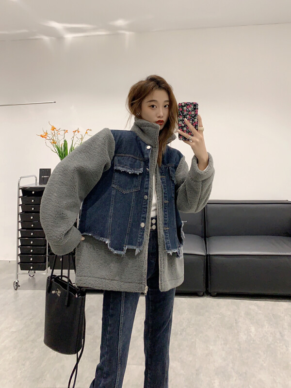 【VANESSA】Designed faux fur one-piece stitching denim thick coat 8208# OZQ