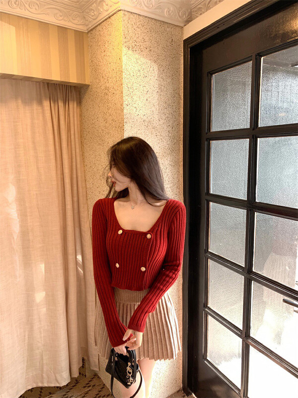 【WGWE】Hong Kong-style French style small fragrance double-breasted short bottoming warm sweater 3116# FHX