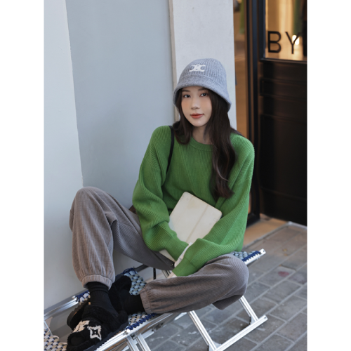 Winter new thief soft waxy loose round neck sweet tea sweater women's pullover long-sleeved top