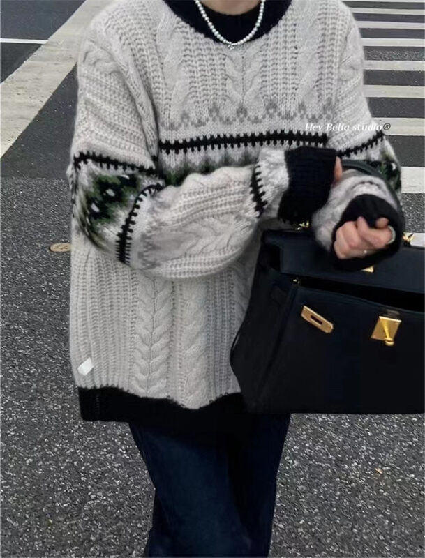 【HEY BELLA】Retro diamond fashion pullover warm sweater (sweater only) B9958# L