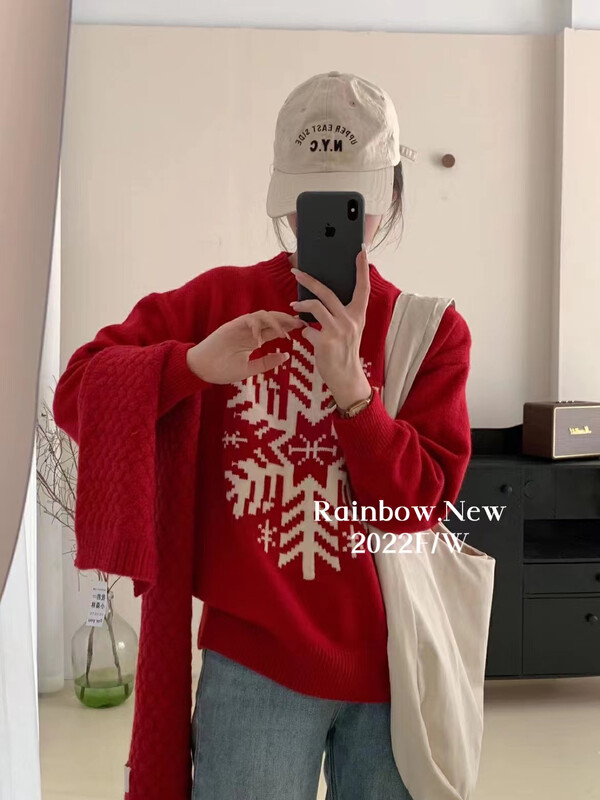【RAINBOW】New Year Christmas Snowflake Sweater Round Neck Pullover 198-