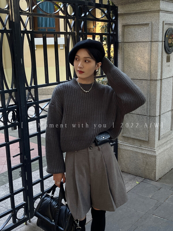 【MOMENT WITH YOU】Women's Pullover Round Neck Loose Lazy Lantern Sleeve Thick Knitted Sweater DB039# LSW