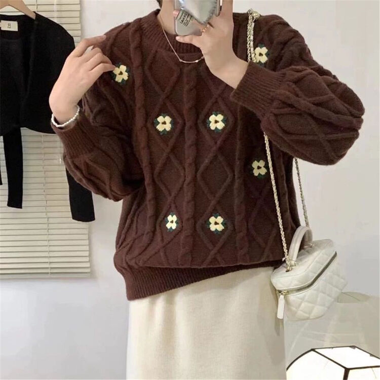【ARE YOU】Comfortable and versatile pullover warm sweater with round neck embroidery YS2-855# L