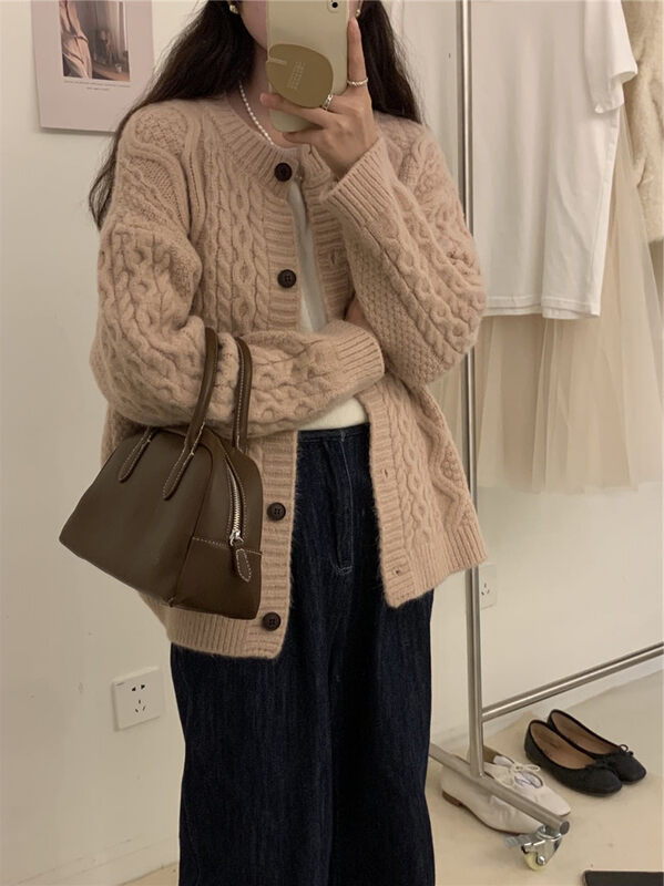 [ARE YOU] round neck single-breasted solid color comfortable warm sweater 668# L