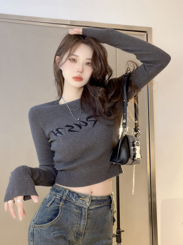 Unabated gray knitted bottoming shirt women's autumn 2022 new style inner letter jacquard slim short top sweater