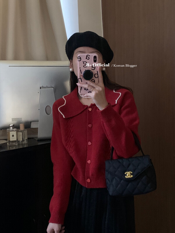 【B plus】Korean simple, fresh and cute lapel thickened sweater 22-8419-2